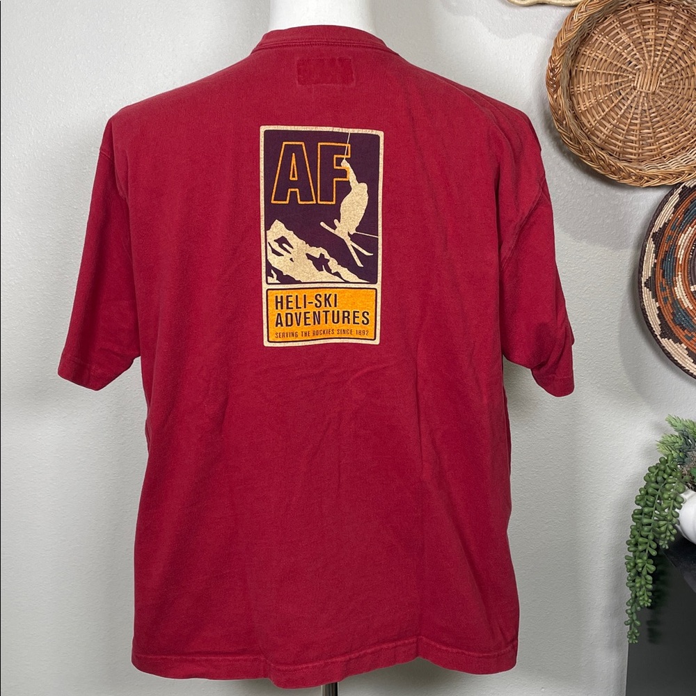 Abercrombie and Fitch Reliable Outdoor Goods Heli-Ski Tee T-Shirt Red Size XL